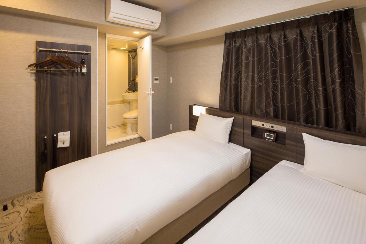 Hotel Wbf Shinsaibashi Osaka Buitenkant foto
